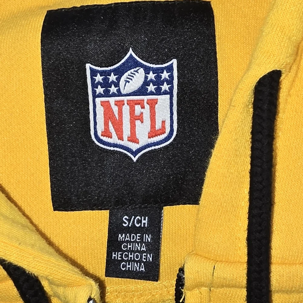 NFL Steelers Full Zip Up Yellow and‎  Fleece Hoodie
